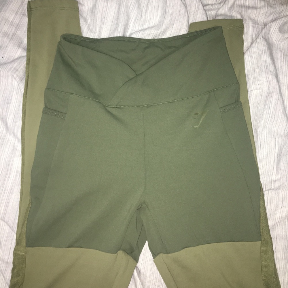 GYMSHARK Nikki B S2 leggings